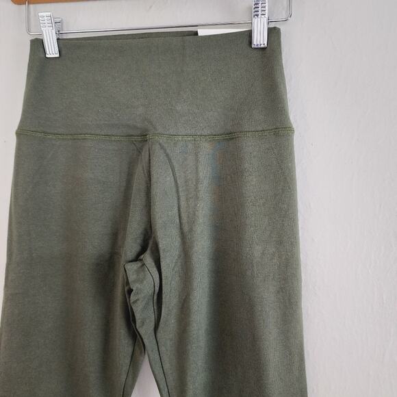 NEW Aerie Offline OG High Waisted Full Length Legging Green Women Medium Long - Picture 8 of 9